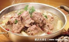 羊肉不能和什么一起吃，与梨相克不要吃(寒
