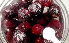 杨梅虫子怎么泡出来,用盐水泡既干净还不