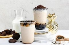 一杯奶茶的热量有多少卡路里，无糖有280大